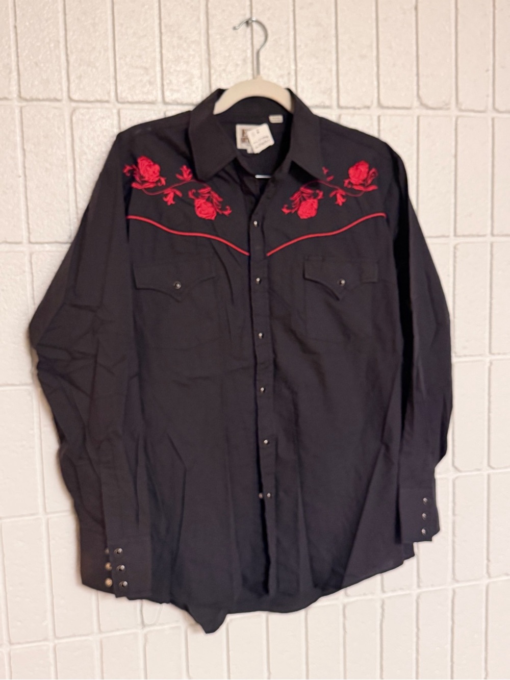 Vintage Ely Cattleman Black Western Shirt with Red Rose Embroidery